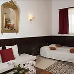 Amalia Villa